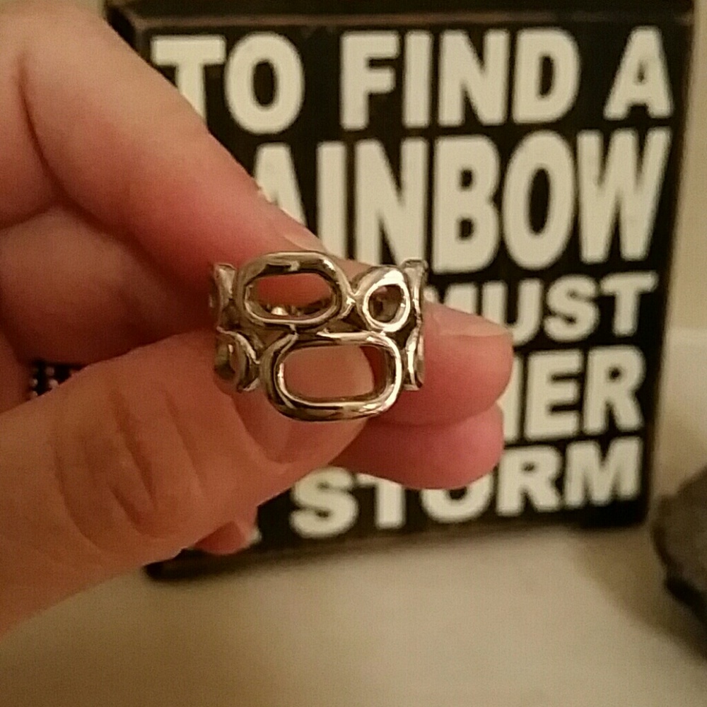 💛SALE!!!💛 Lia Sophia Bubble Ring
